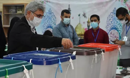 فرمانده نیروی قدس سپاه آراء خود را به صندوق انداخت