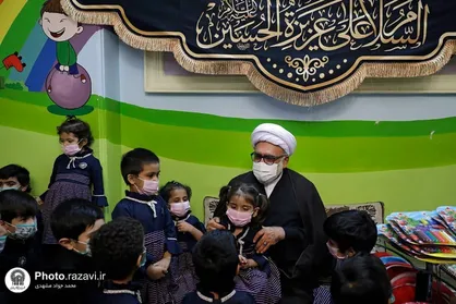 حضور تولیت آستان قدس در جمع کودکان مرکز بهزیستی &laquo;شکوه مهر&raquo; مشهد