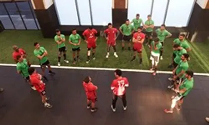 ملی&zwnj;پوشان استقلال و پرسپولیس در ساختمان پک حضور یافتند