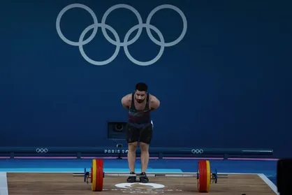 جوادی در رقابت&zwnj;های وزنه&zwnj;برداری پنجم شد و موفق به کسب مدال نشد +فیلم