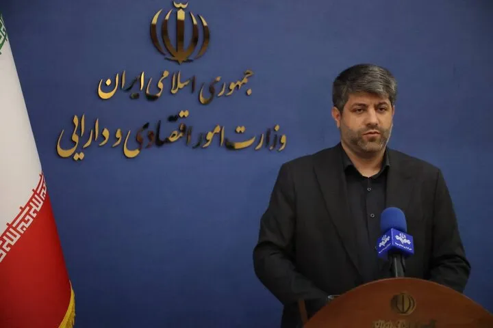 زمانیان: با وجود رشد ۴۲ درصدی بودجه، کسری مالیاتی جدی نداریم