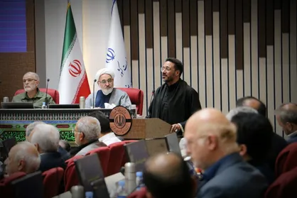 نگاه ملی به زیرساخت&zwnj;های حمل&zwnj;ونقل و آب، لازمه توسعه زیارت است