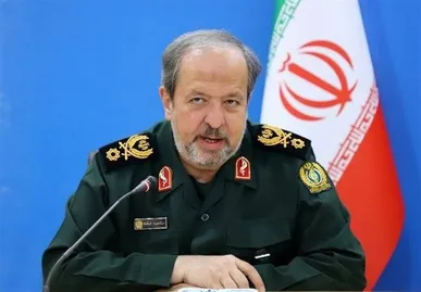 سرپرست وزارت دفاع: دستمان روی ماشه است/ بدون تردید به نقض آتش‌بس پاسخ می‌دهیم