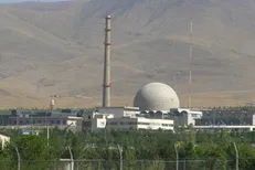 آمریکا معافیت همکاری هسته‌ای با ایران را تمدید کرد