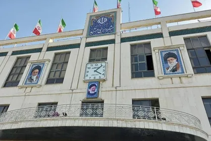 حداقل دو یا سه هفته بحثی برای انتخاب شهردار جدید نداریم / اعضای شورای شهر صحبتی درباره شهردار جدید نکرده&zwnj;&lrm;اند