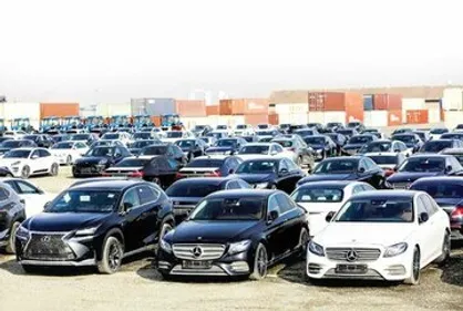 مالک بنز قاچاق ۳۸ میلیارد ریال جریمه شد