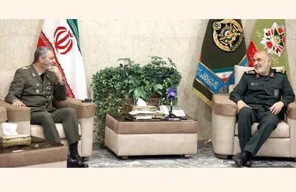 سرلشکر موسوی: همدلی ارتش و سپاه چشم دشمنان را کور کرده است/ سرلشکر سلامی: هویت ارتش هویت انقلاب اسلامی است