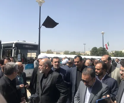 رونمایی از ١۵٠ دستگاه ون و اتوبوس با حضور وزیر کشور در مشهد