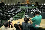حضور سرلشگر باقری در صحن علنی مجلس شورای اسلامی