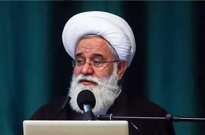 آیت الله رشاد: قائد شهید ما مجمع همه حکمت&zwnj;ها بود/ رهبر شهید انقلاب بزرگترین فرهنگ شناس تاریخ ایران است + فیلم