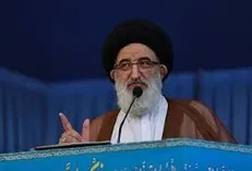 مساجد پیشران جامعه‌سازی در گام دوم انقلاب هستند/ نفوذ فرهنگی را جدی بگیرید