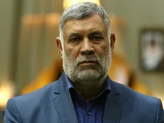 حسن پور: بیش از ۲۲ هزار نفر در دانشگاه آزاد بلاتکلیف هستند/ لاریجانی: عارف پیگیری کند