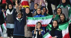 سردار رحیمی: فدراسیون فوتبال برنامه‌ای برای حضور زنان در «دربی» ندارد