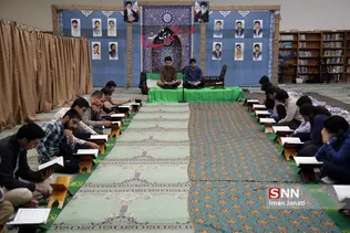 ترتیل خوانی روزانه یک جزء از قرآن کریم در مسجد امام رضا (ع ) در دانشگاه فردوسی مشهد
