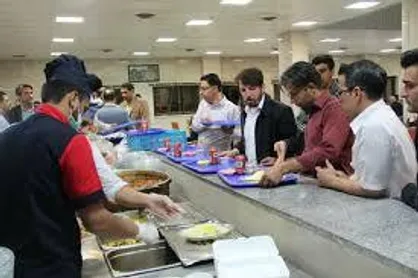 ترخیص دانشجویان دچار مسمومیت غذایی دانشکده علوم پزشکی شوشتر از مرکز درمانی / نمونه&zwnj;ها به آزمایشگاه ارسال شد