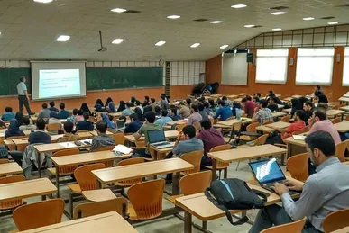صدور مجوز جذب ۳۴۷ عضو هیئت علمی در دانشگاه‌های علوم پزشکی