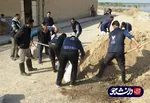 فعالیت جهادگران قرارگاه جهادی دانشگاه آزاد خوزستان در منطقه سیل زده شادگان