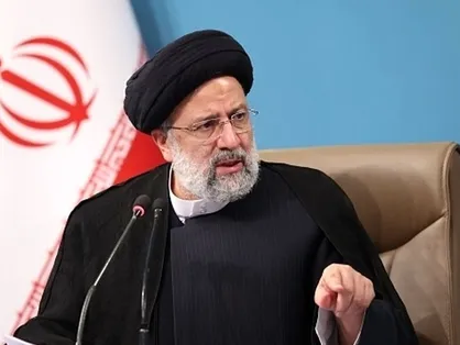 پیام حضور مردم در تکریم شهدای شاهچراغ تضمین امنیت کشور است