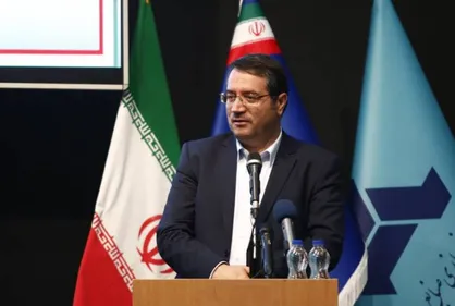 واحدهای تولیدی و صنعتی با تمام توان پای زلزله زدگان