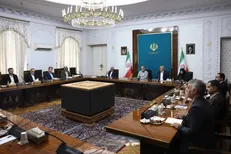 تأکید رئیس‌جمهور بر اجرای تفاهم‌نامه دانشگاه تهران و آکادمی علوم چین برای مهار ریزگردها و بیابان‌زایی