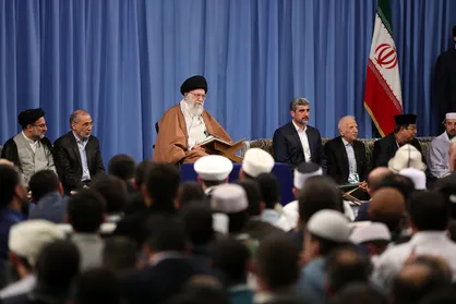 دیدار شرکت&zwnj;کنندگان در مسابقات بین&zwnj;المللی قرآن با رهبر انقلاب