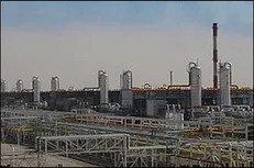 خرید‌های پالایشگاه هاشمی‌نژاد به پیمانکاران بومی واگذار می‌شود