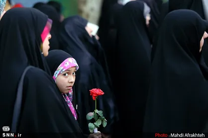مرثیه&zwnj;ای تکراری در رثای چادر مشکی / چگونه بزرگترین واردکننده چادر شدیم؟