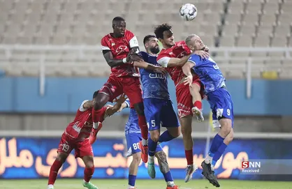 دیدار تیم&zwnj;های پرسپولیس تهران و استقلال خوزستان
