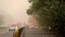 هشدار نسبت به وزش باد شدید در تهران/ احتمال وقوع طوفان گرد و خاک