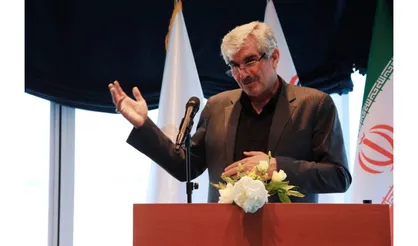 هم&zwnj;افزایی دانش و صنعت؛ تبیین الگوی نوین کارآفرینی اجتماعی در نشست رئیس دانشگاه جامع علمی کاربردی کشور و مدیران هلدینگ ماموت