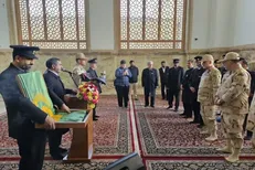 پرچم متبرک حرم امام حسین (ع) توسط مرزبانان وارد مشهد شد