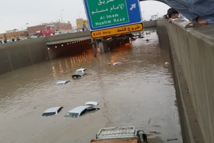 پایتخت عربستان را آب برد