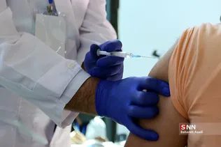 بازدید علیرضا زالی از مرکز واکسیناسیون بسیج دانشجویی