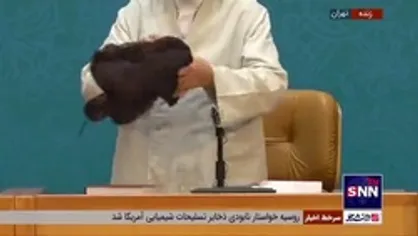 حرکت جالب حجت&zwnj;الاسلام قرائتی در اجلاس آموزش و پرورش