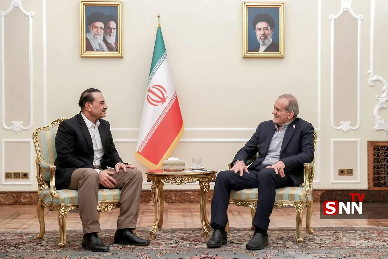 دیدار فرمانده ارتش پاکستان با رئیس‌جمهور