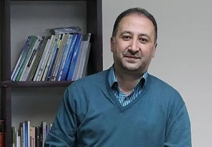 گفتگوی علی مشهدی با محمد دلاوری در برنامه قرنطینه