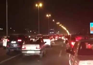 ترافیک سنگین در محور‌های مواصلاتی سمنان؛ تقارن بازگشت زائران رضوی با تعطیلات پایان ماه صفر