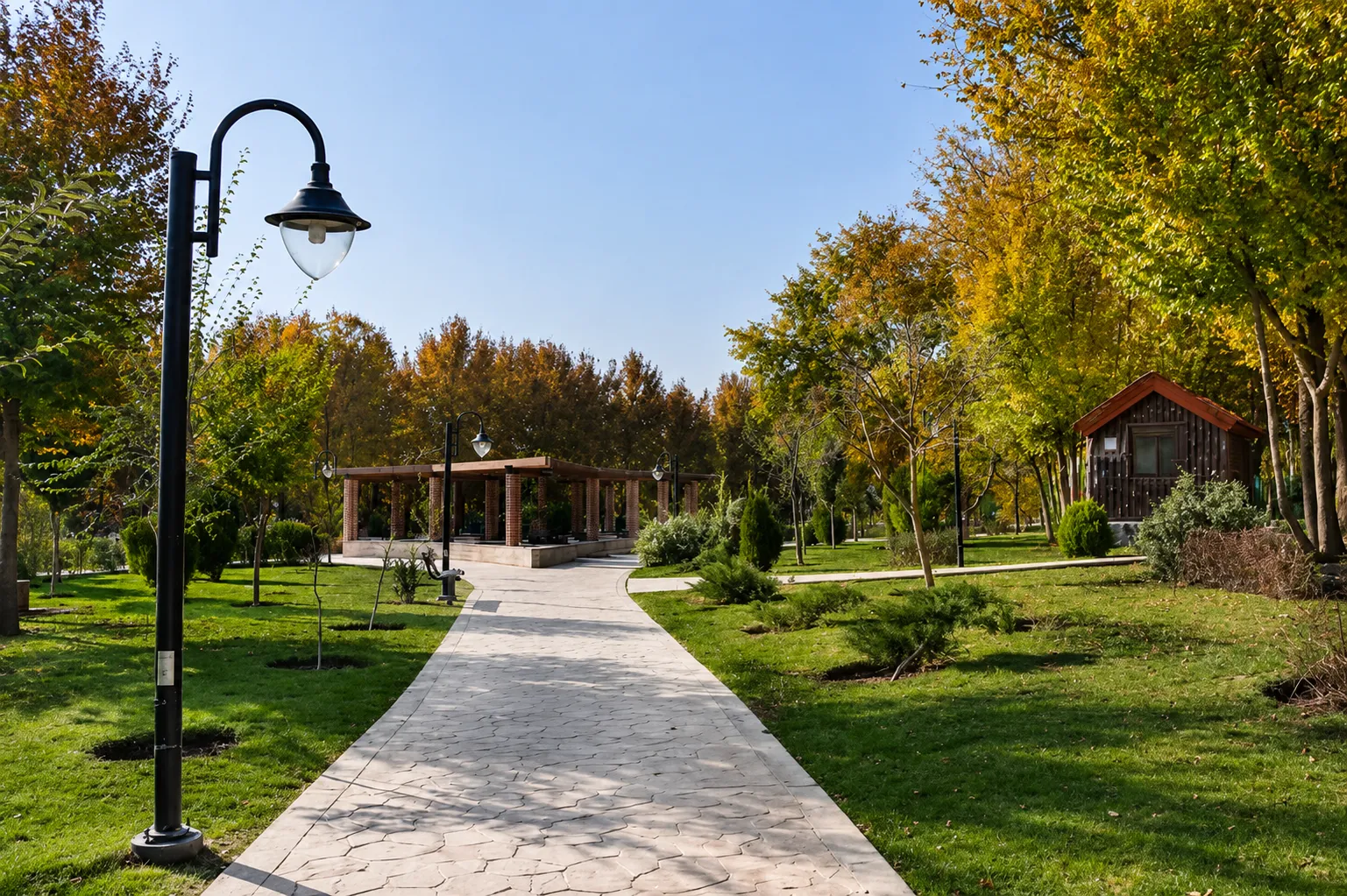 پیشرفت ۸۰ درصدی بوستان ساحلی ۸ هکتاری مهرگان