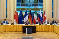 برشی از گزارش وزارت خارجه به مجلس / هم باعث رنجش دوستان‌ شدیم هم ترامپ موفق شد