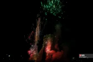 نور افشانی در شب سالگرد پیروزی انقلاب اسلامی