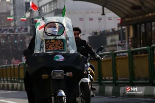 راهپیمایی یوم الله ۲۲ بهمن در تهران (3)