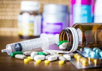 جلسه مجلس با دولتی&zwnj;ها درباره افزایش قیمت و کمبود دارو