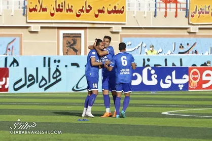 اخبار جدید استقلال| یک بازیکن دیگر در آستانه جدایی از استقلال