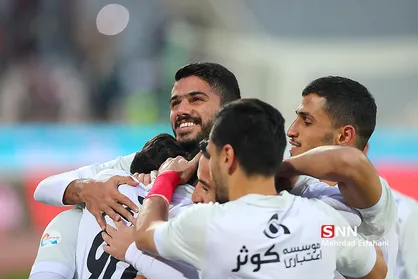 میانگین امتیازات پرسپولیس در سال&zwnj;های قهرمانی/ تیم برانکو، پشت سر پرسپولیس آلن راجرز