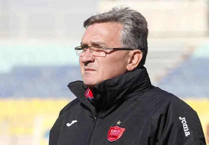برانکو خطاب به بازیکنان: برای خانواده، خودتان، هواداران و پرسپولیس با تمام قوا بازی کنید