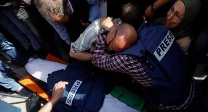 خبرنگاران شهید به ۳۶ نفر رسید/ بیش از ۵۰۰ کامیون پشت دروازه&zwnj; غزه