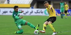 برتری سپاهان برابر نفت مسجدسلیمان در پایان نیمه اول