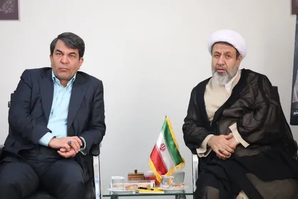 امام جمعه کرمان: دعوا&zwnj;های بی&zwnj;حاصل باعث عقب افتادگی استان می&zwnj;شود/استاندار کرمان از مراحل نهایی تاسیس نئوبانک معدنی خبر داد