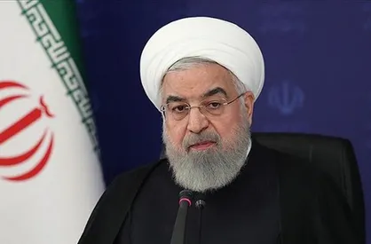 روحانی: مردم خود را برای درگیری طولانی با کرونا آماده کنند / آغاز سال تحصیلی از ۱۵ شهریور / تعطیلی پنج&zwnj;شنبه&zwnj;های مدارس حذف می&zwnj;شود