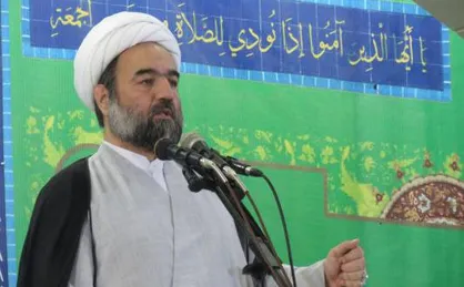 نماینده ولی فقیه در سیستان و بلوچستان در خصوص تغییر امام جمعه زابل تجدید نظر کند / خاطر اهالی مظلوم سیستان مکدر شده است!
